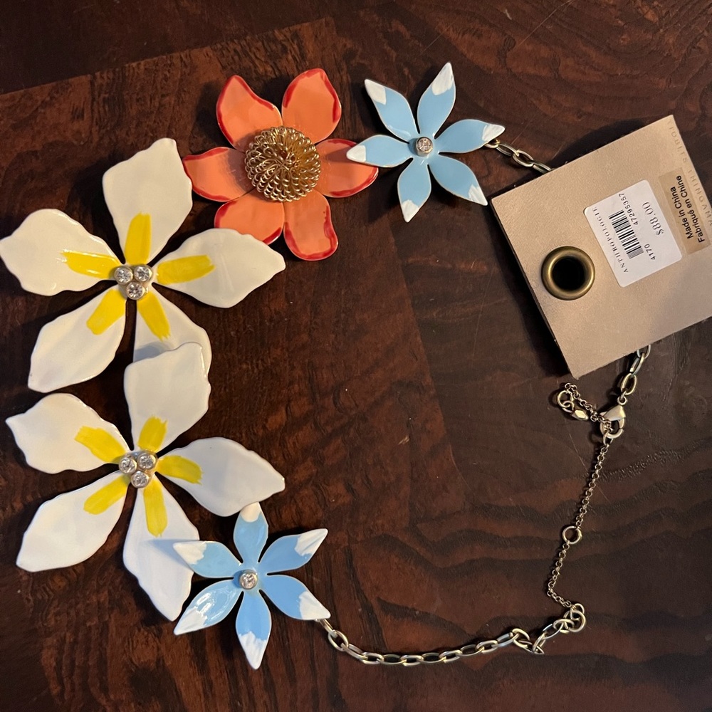 NWT Anthropologie flower statement necklace